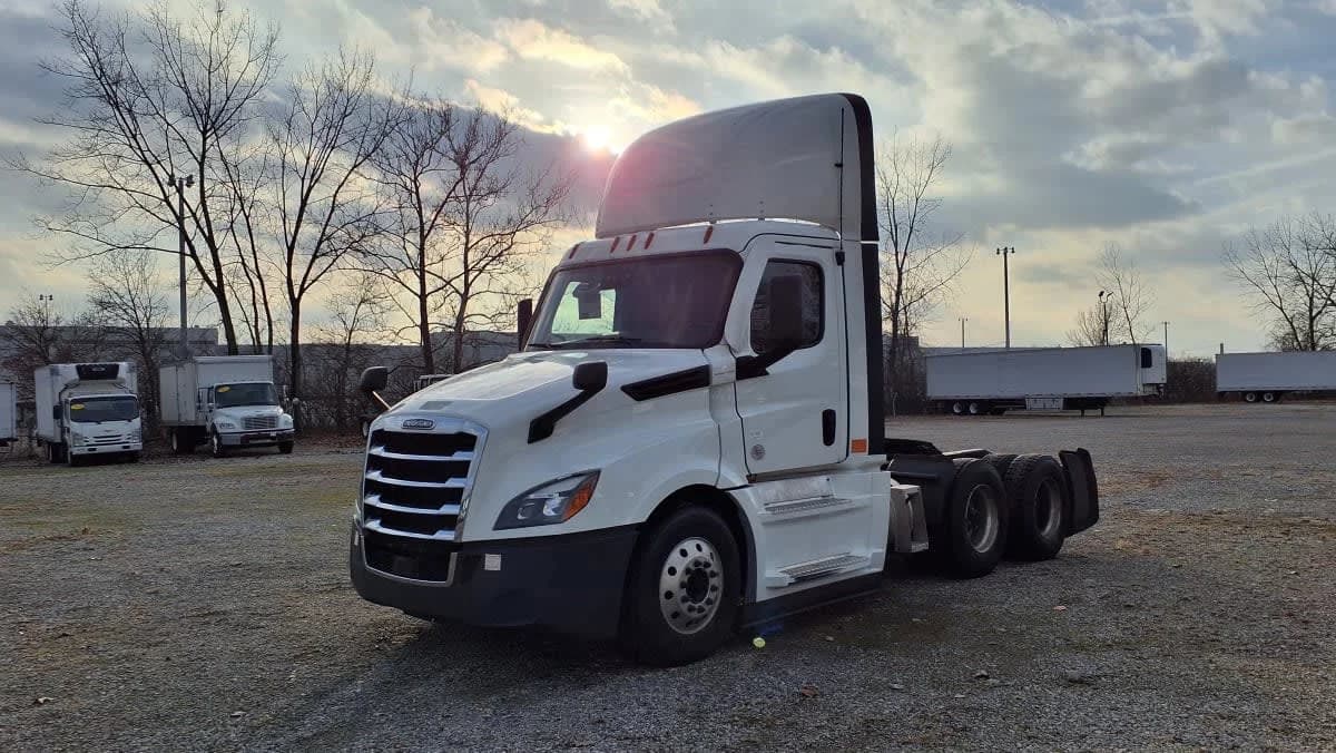 2022 Freightliner Cascadia