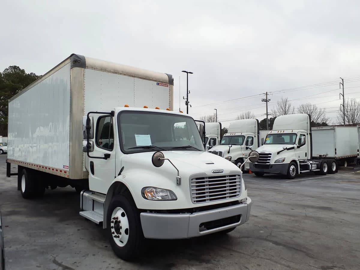 2022 Freightliner M2 106