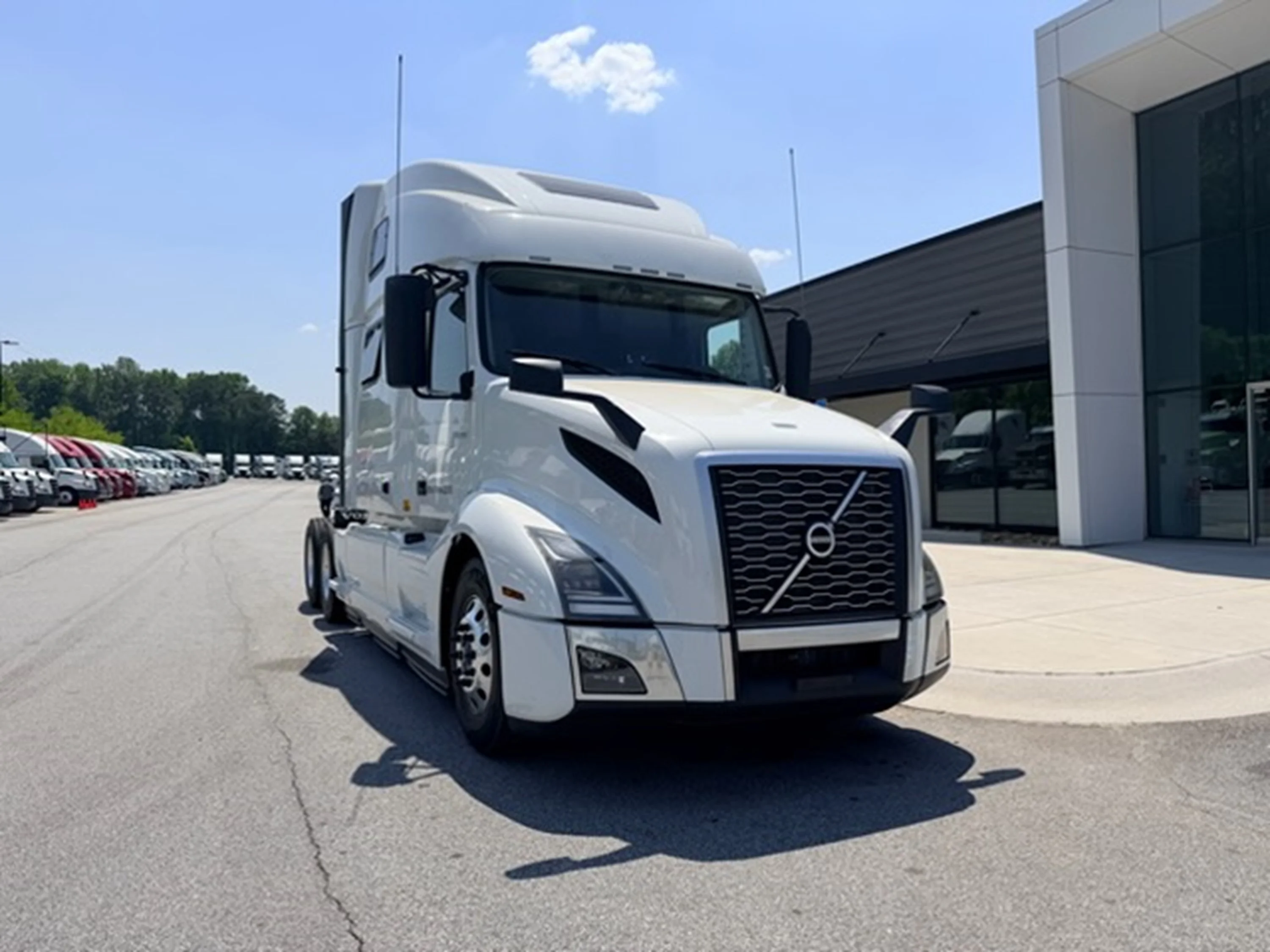 2024 Volvo VNL 860