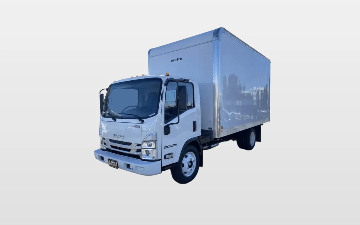 2025 Isuzu NPR — photo 1