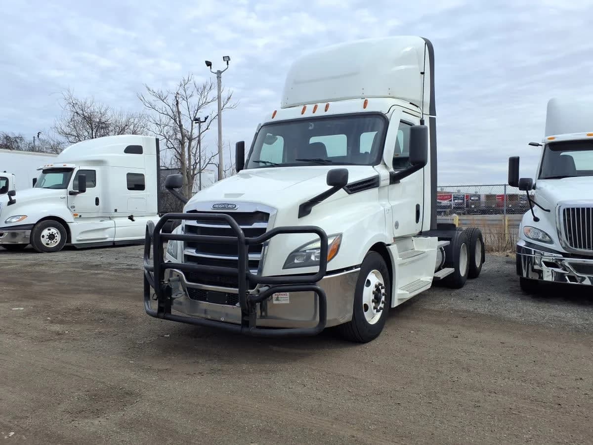 2021 Freightliner Cascadia