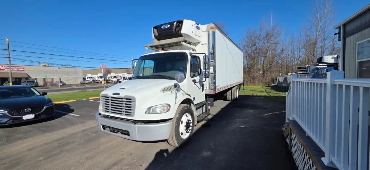 2018 Freightliner M2 106