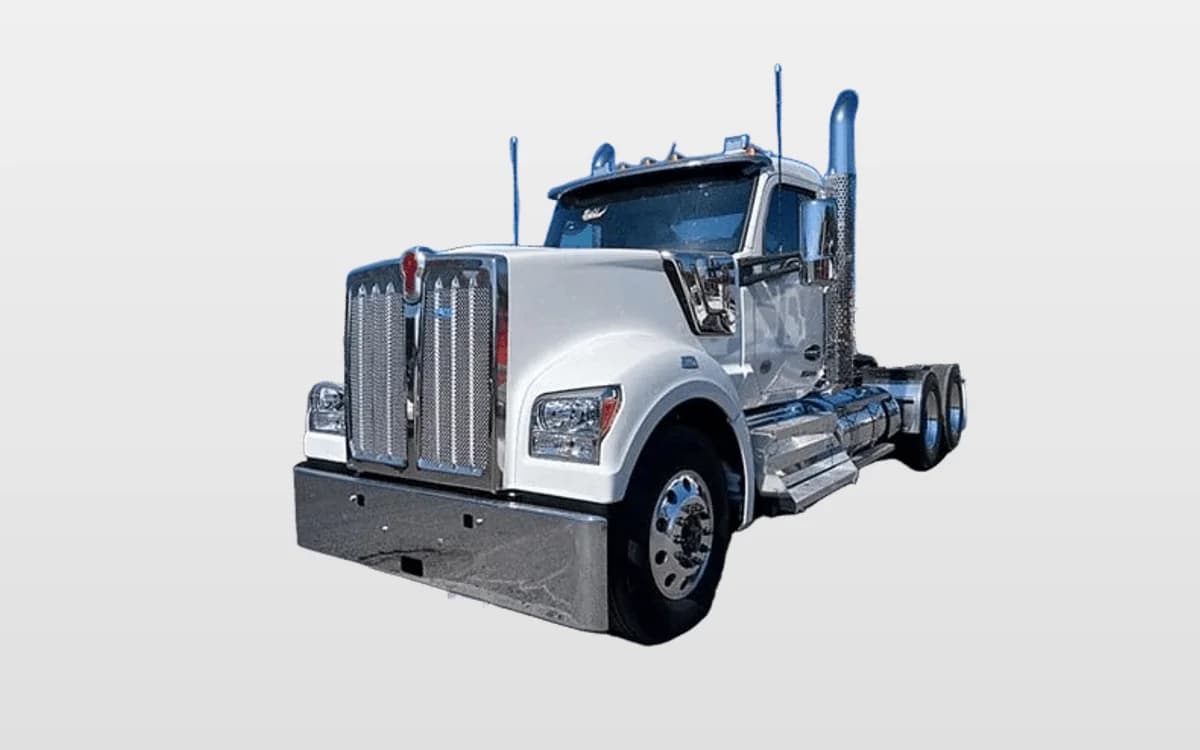 2025 Kenworth W990 — photo 1