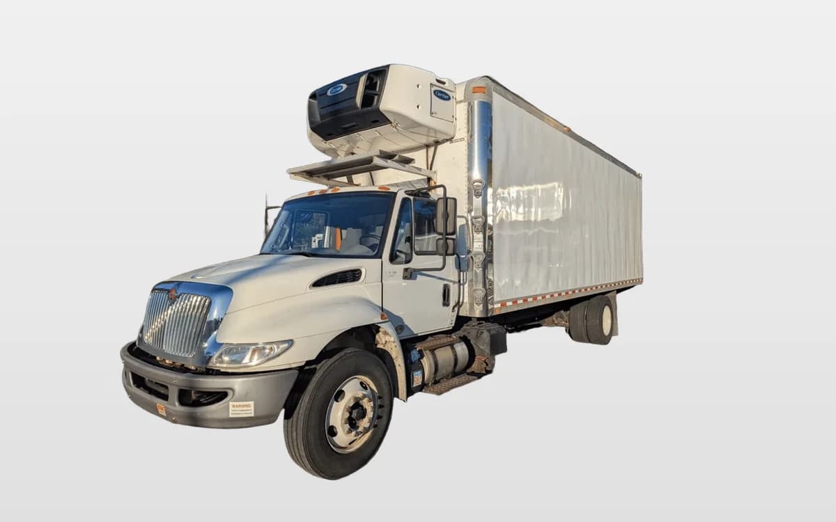 2018 International 4300 — photo 1