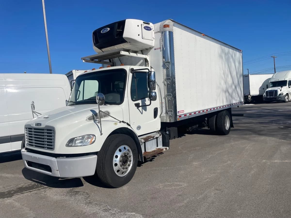 2019 Freightliner M2 106