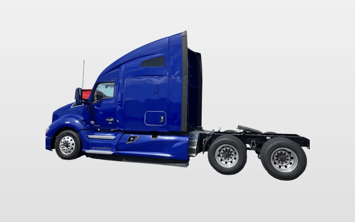 2022 Kenworth T680 — photo 1