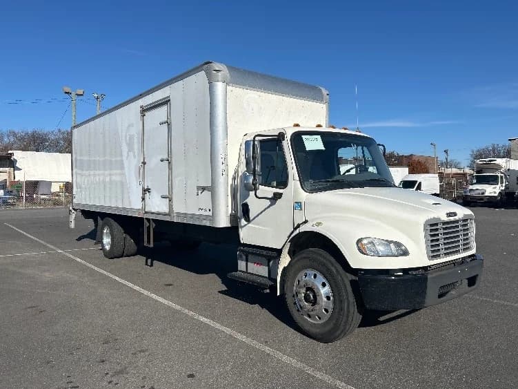 2019 Freightliner M2 106