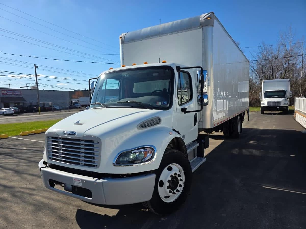 2020 Freightliner M2 106