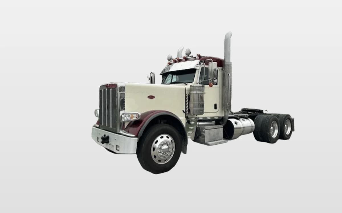 2022 Peterbilt 389 — photo 1