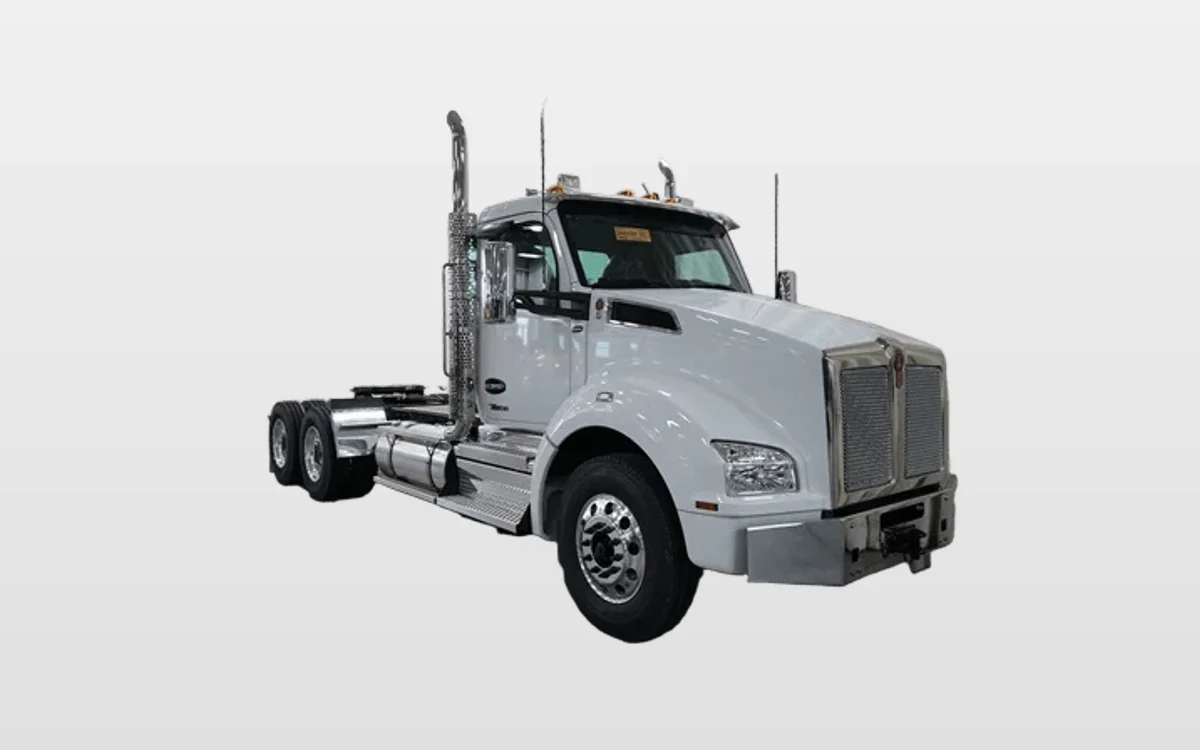 2027 Kenworth T880 — photo 1