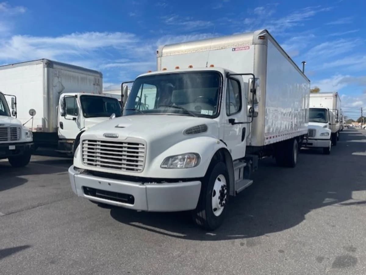 2017 Freightliner M2 106