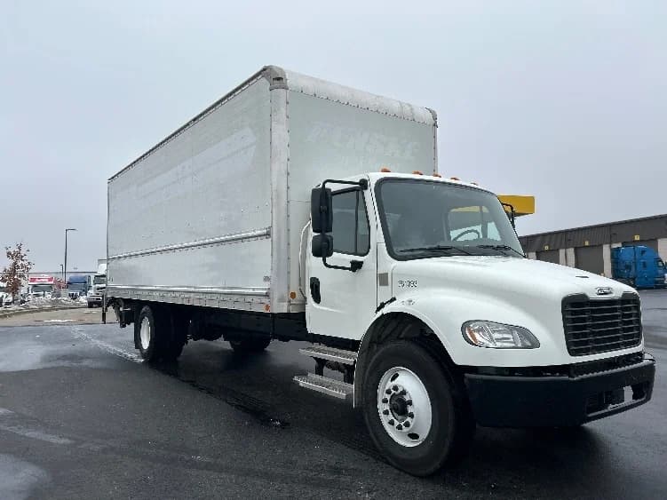 2021 Freightliner M2 106