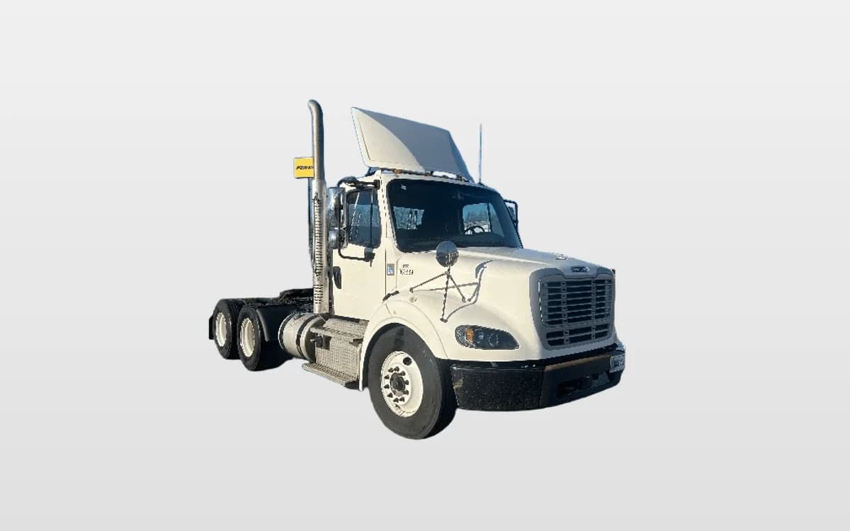 2020 Freightliner M2 112 — photo 1