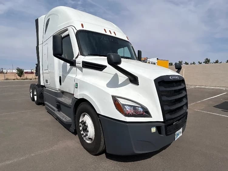 2023 Freightliner Cascadia
