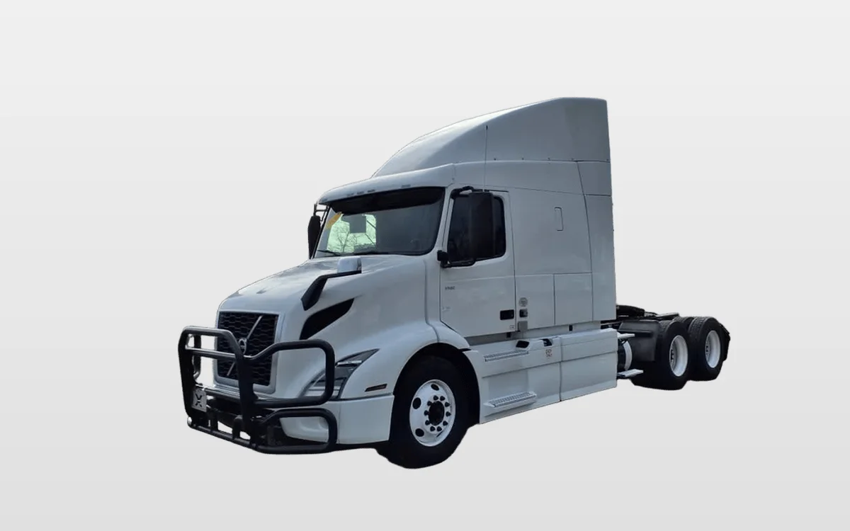 2020 Volvo VNR 640 — photo 1