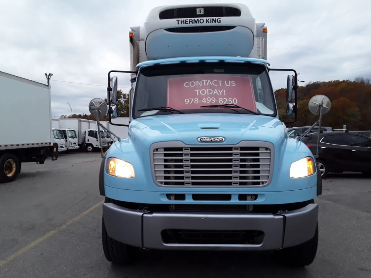 2019 Freightliner M2 106