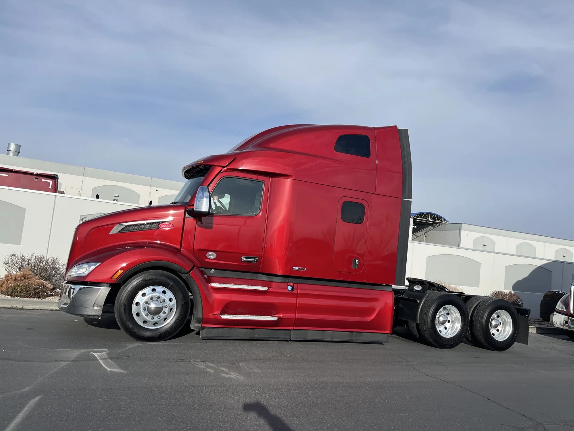 2023 Peterbilt 579