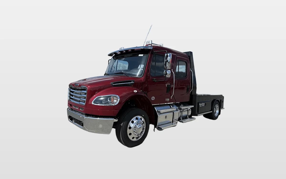 2026 Freightliner M2 106 — photo 1