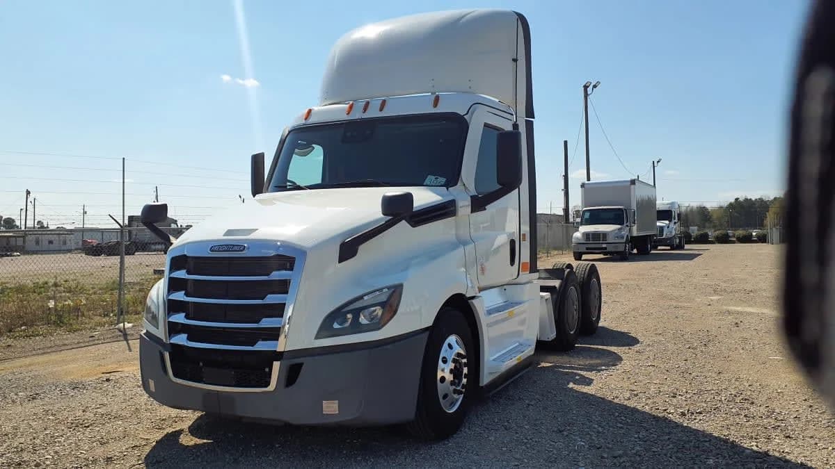 2022 Freightliner Cascadia