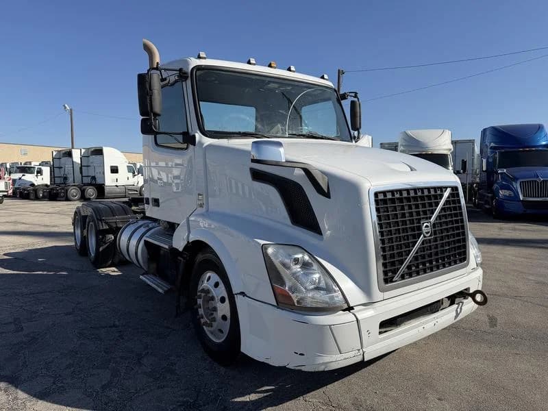 2018 Volvo VNL 300