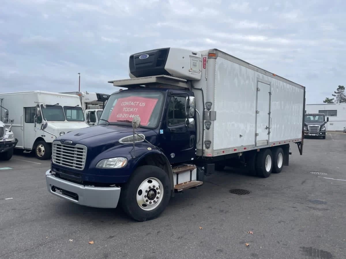2018 Freightliner M2 106