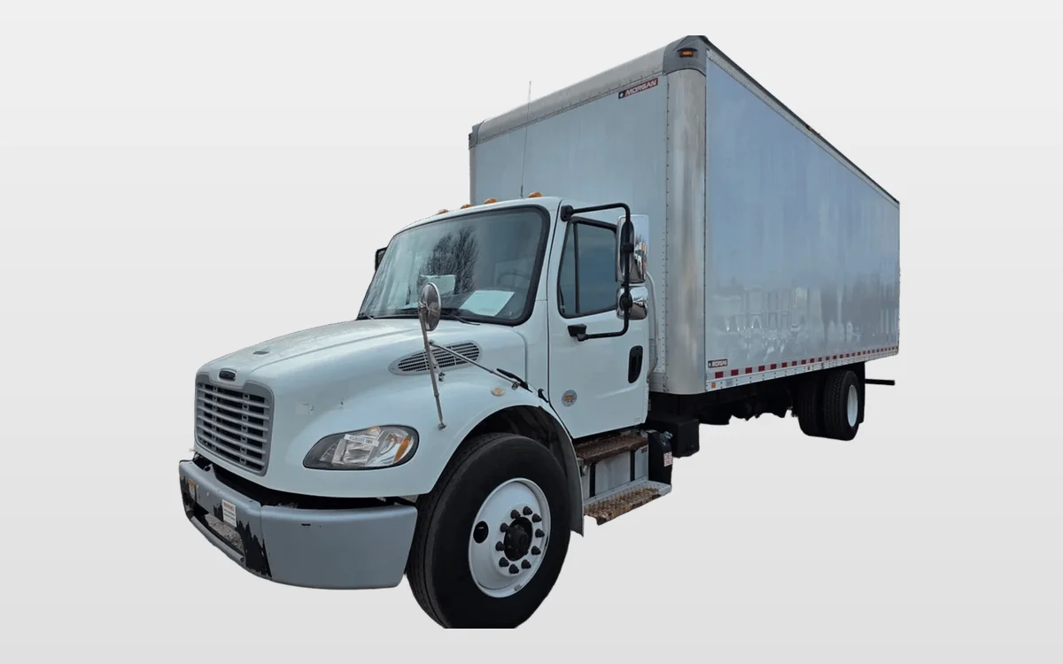 2016 Freightliner M2 106 — photo 1