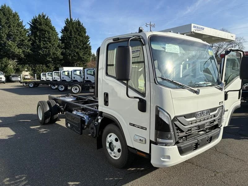 2026 Isuzu NPR