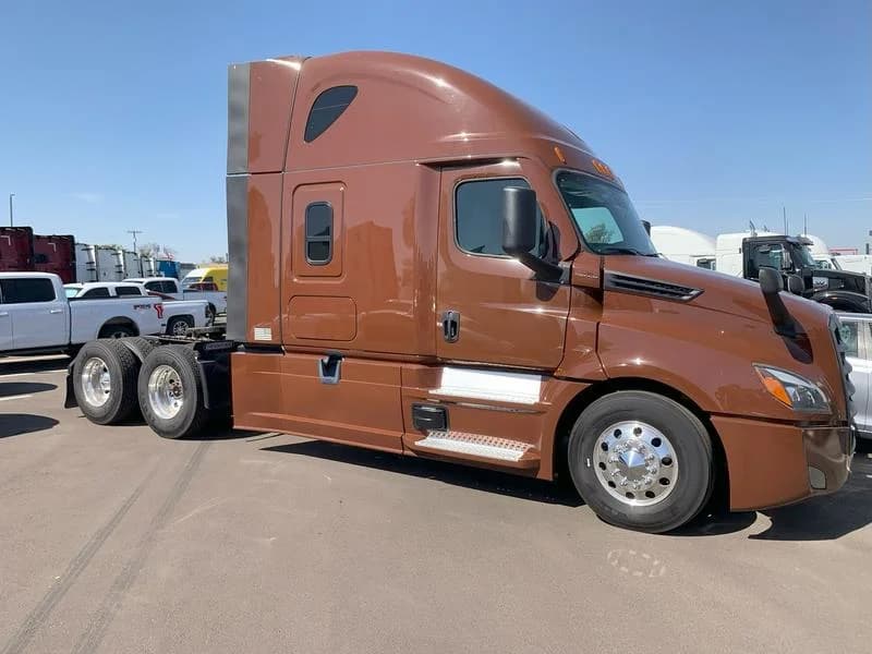 2024 Freightliner Cascadia