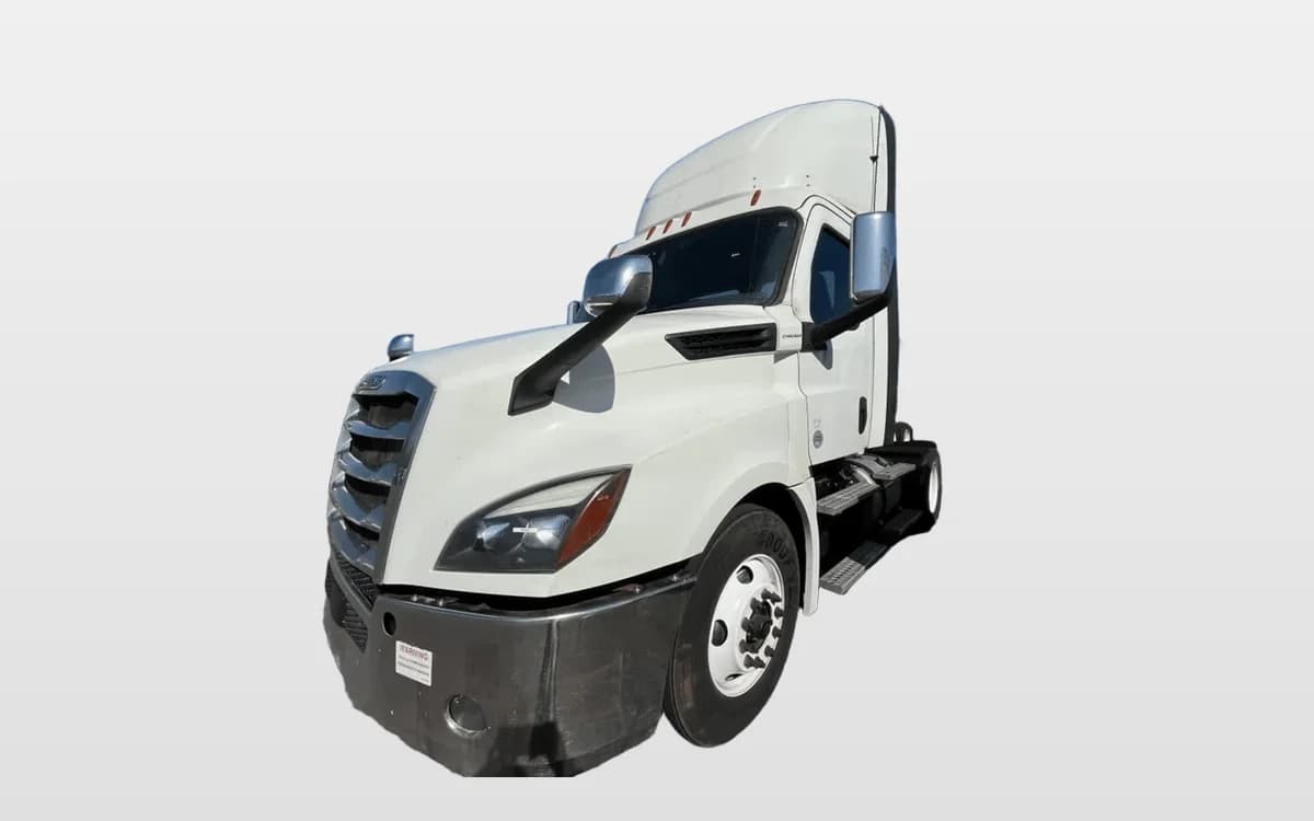 2019 Freightliner Cascadia — photo 1
