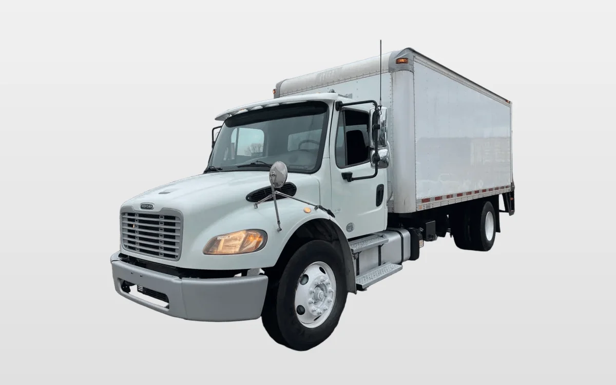 2014 Freightliner M2 106 — photo 1