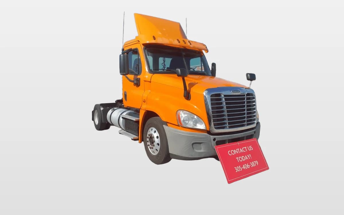 2015 Freightliner Cascadia — photo 1