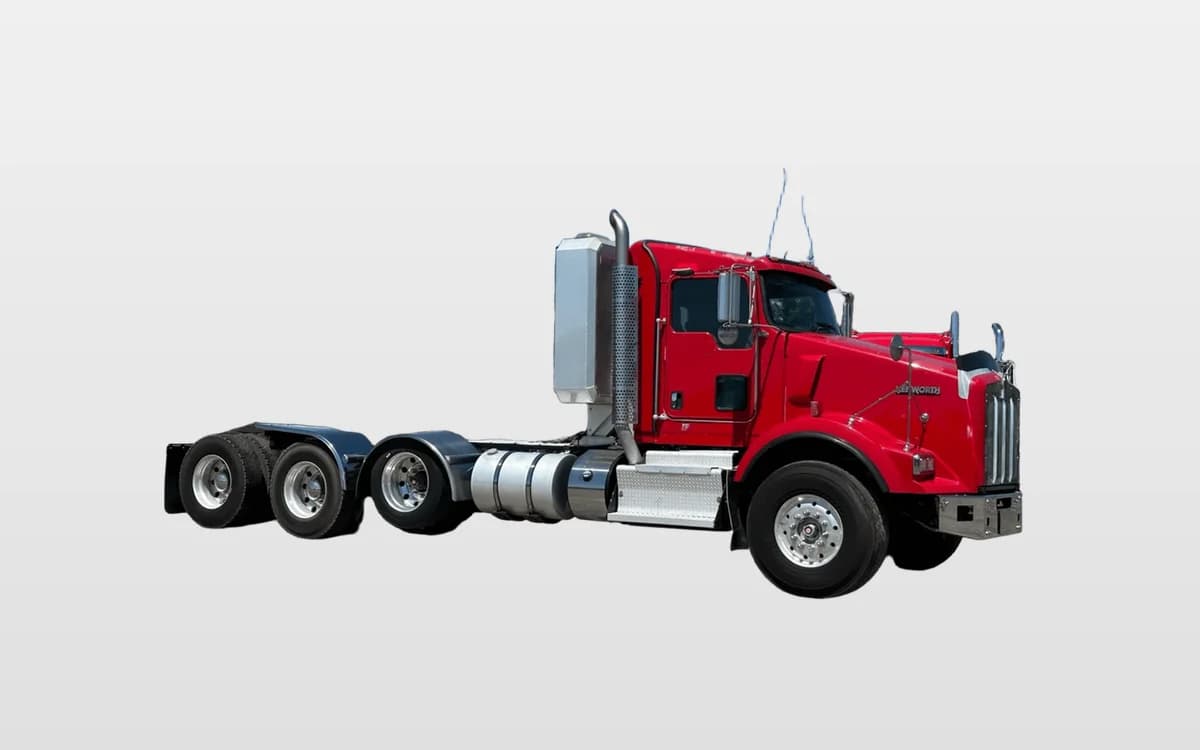 2012 Kenworth T800 — photo 1