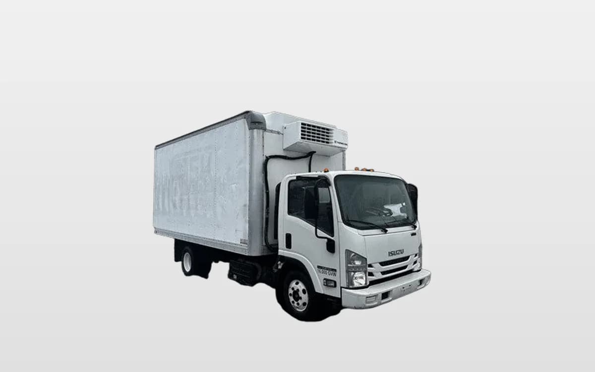 2018 Isuzu NPR — photo 1