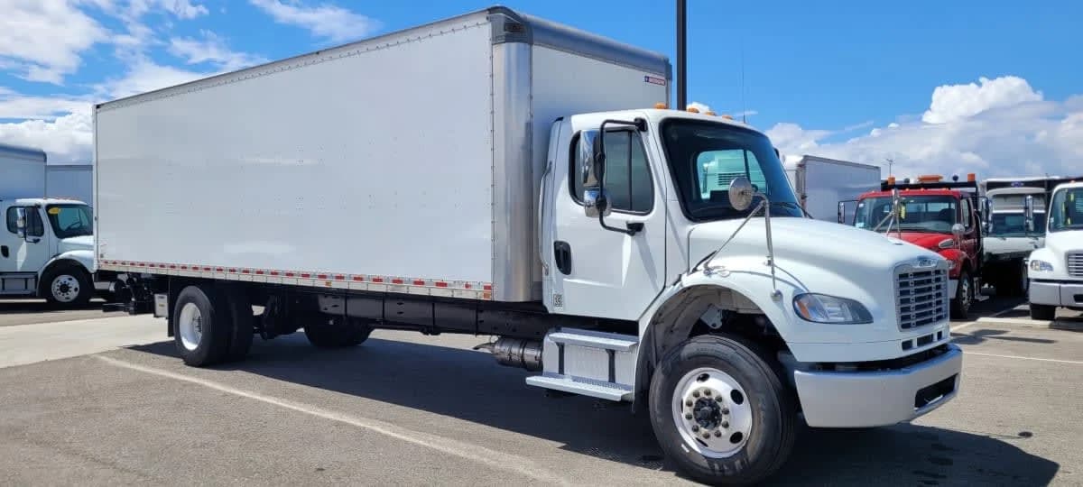 2021 Freightliner M2 106