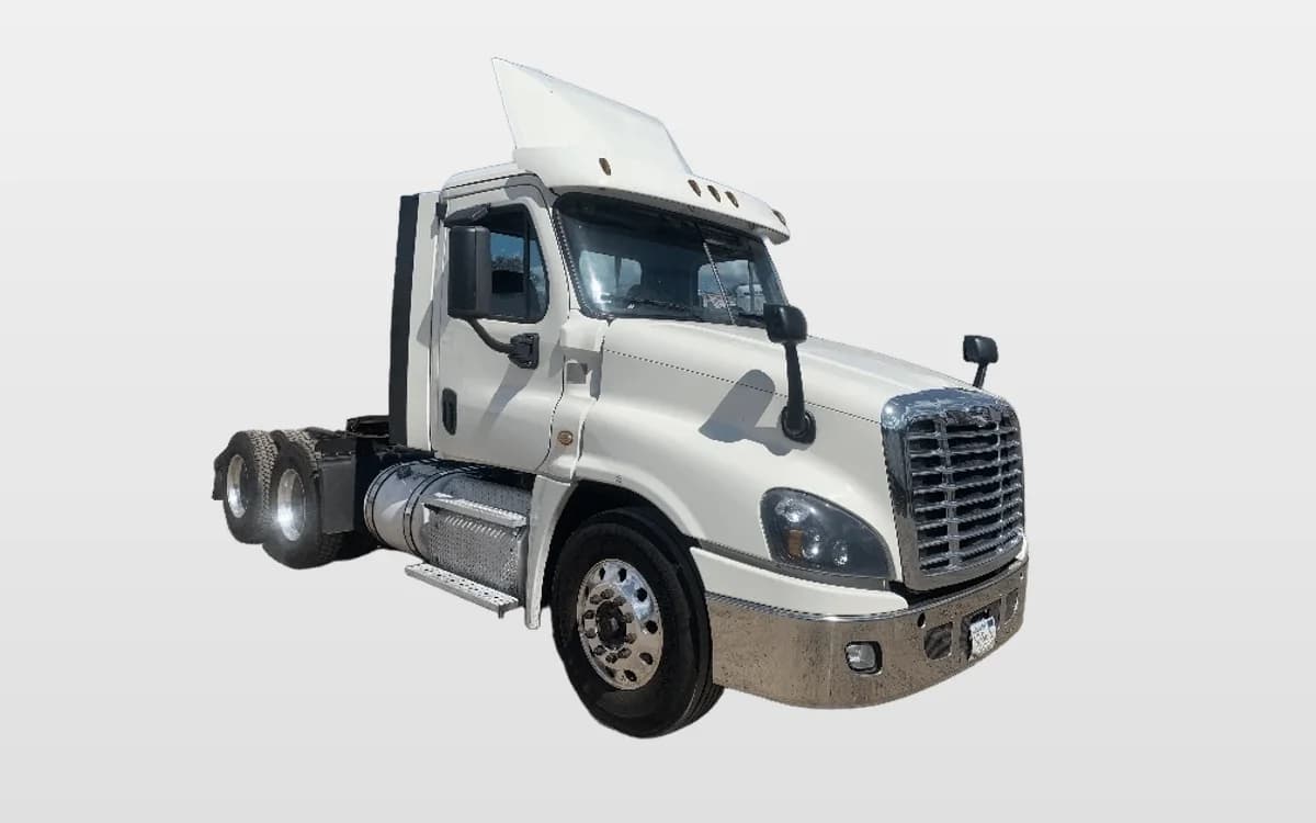 2019 Freightliner Cascadia — photo 1