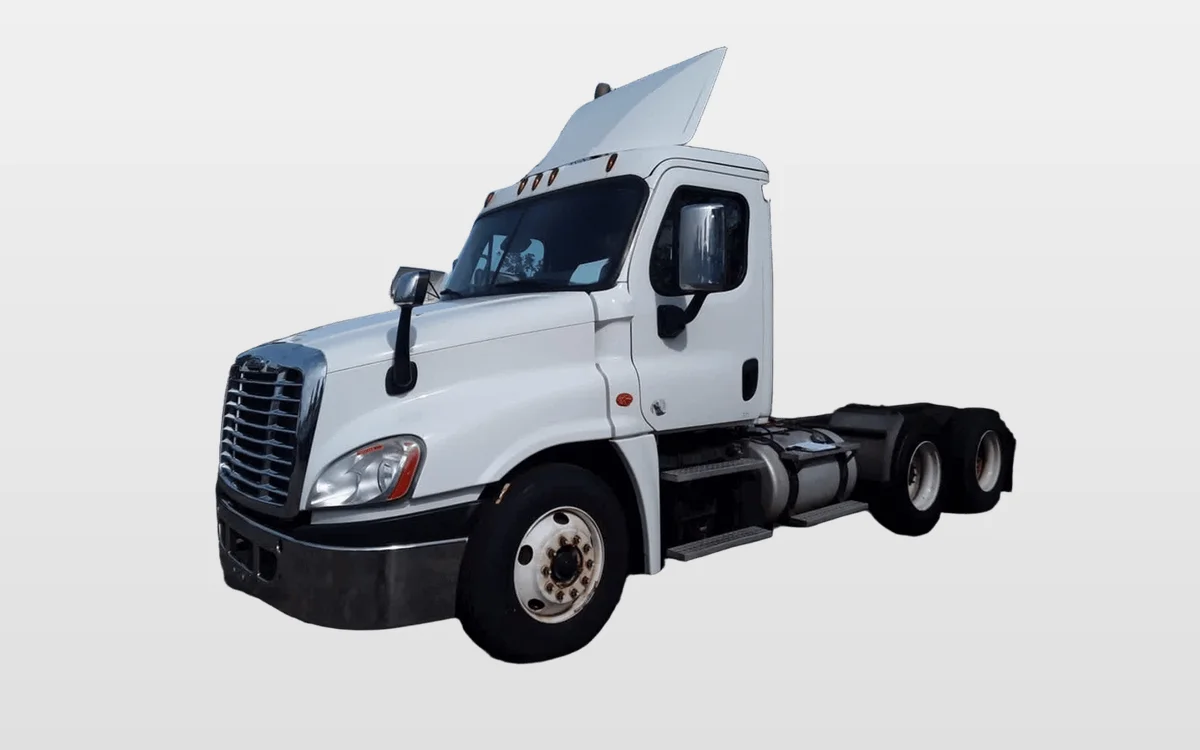 2017 Freightliner Cascadia — photo 1