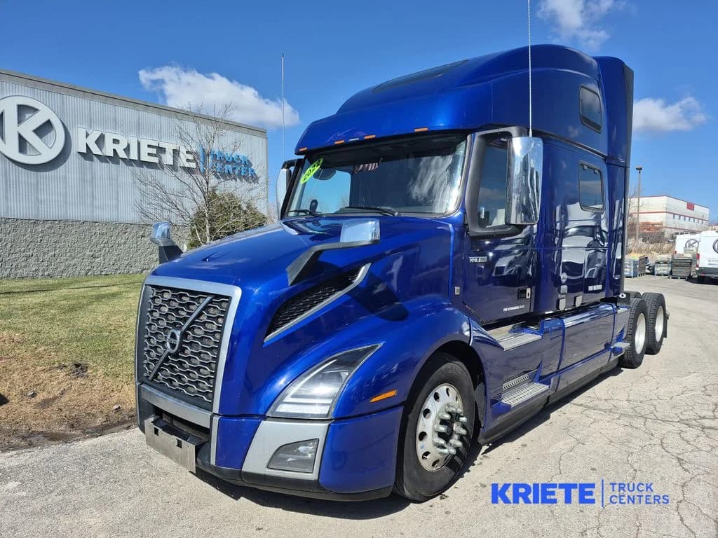 2022 Volvo VNL 860