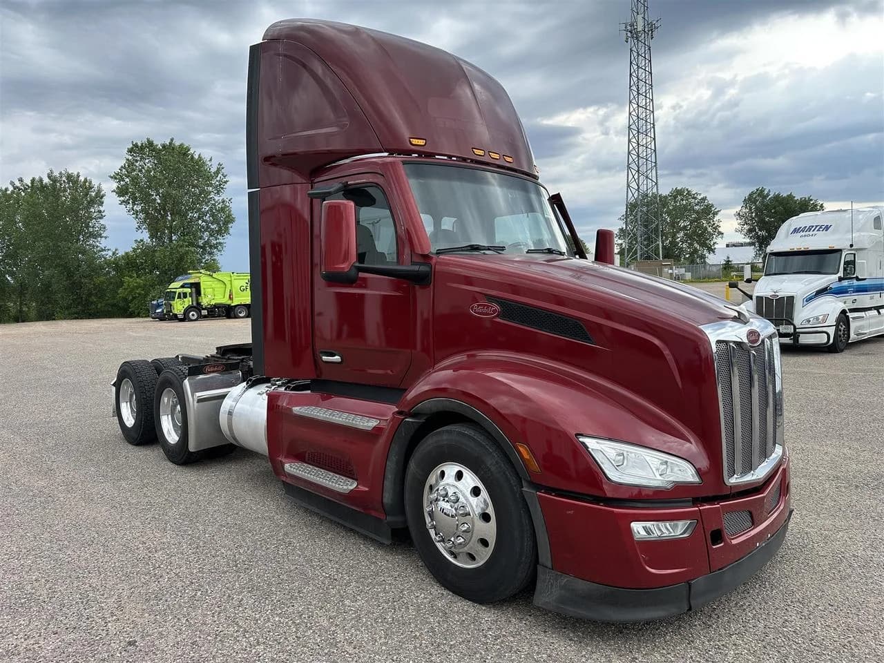 2022 Peterbilt 579