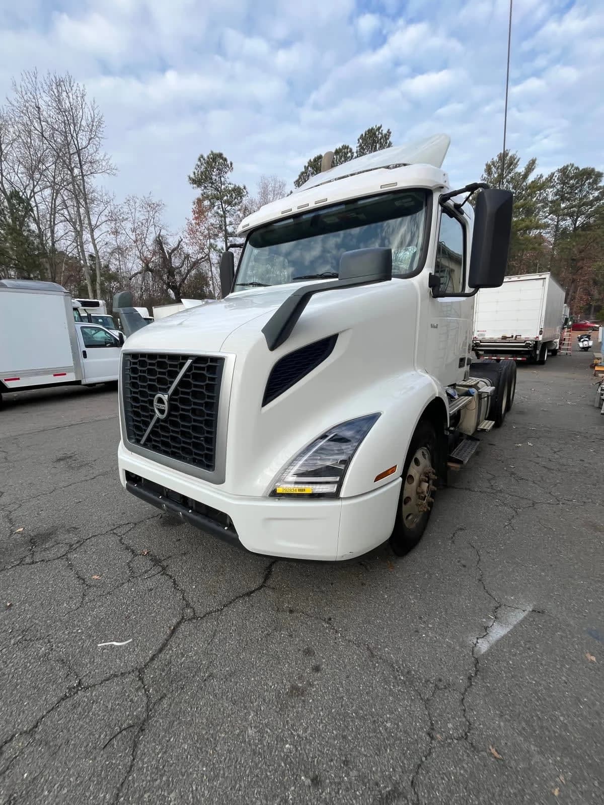 2020 Volvo VNL 860