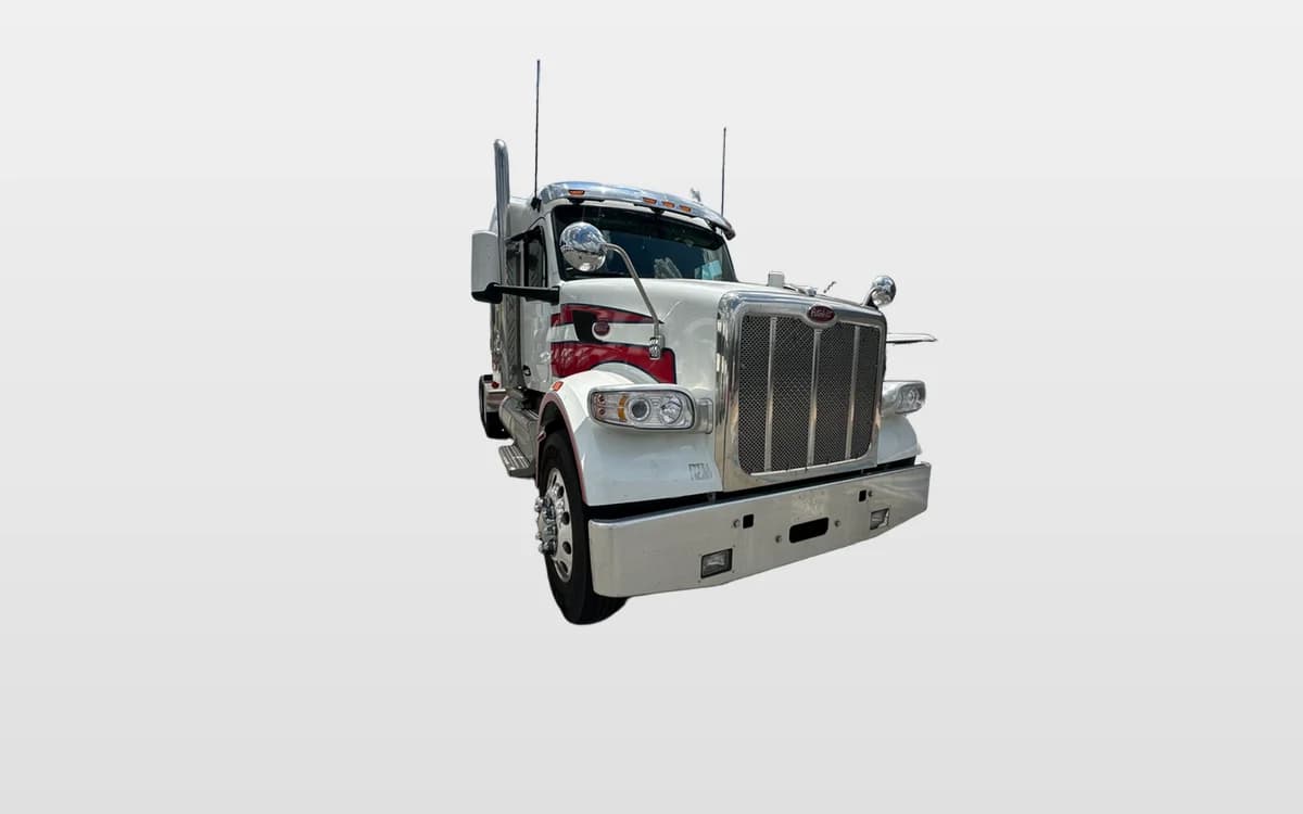 2022 Peterbilt 567 — photo 1