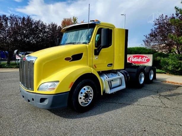 2018 PETERBILT 579