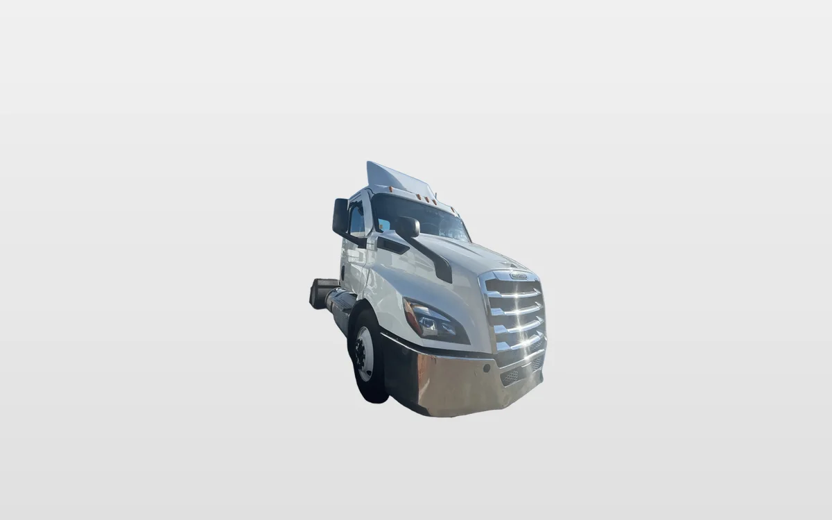 2020 Freightliner Cascadia — photo 1