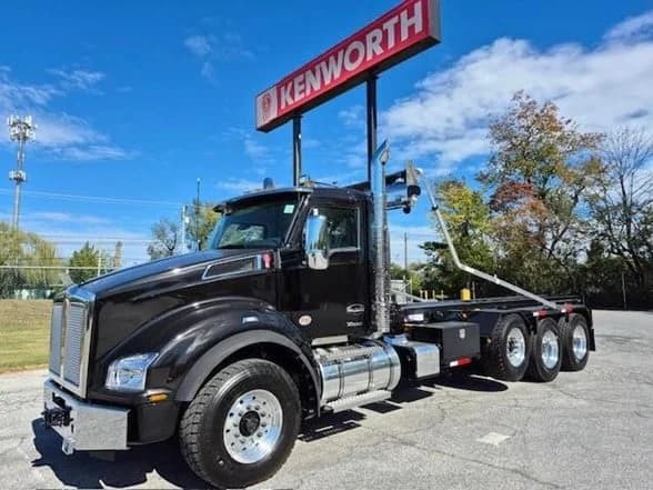2026 Kenworth T880