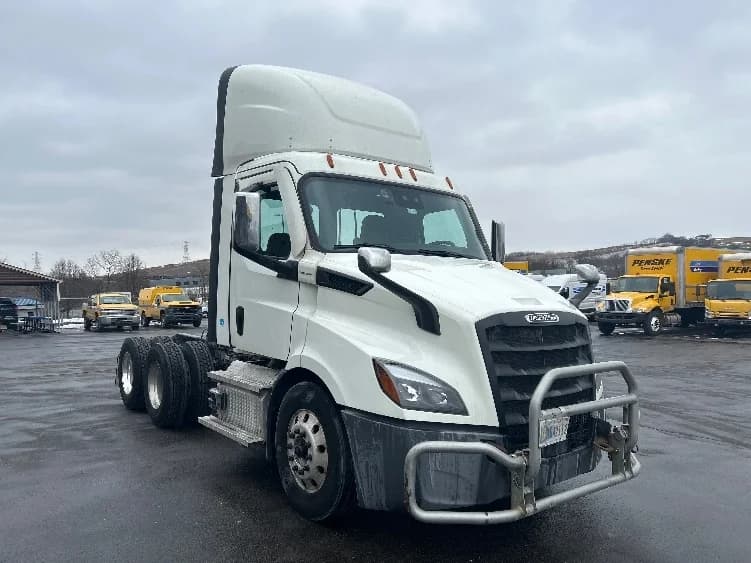 2022 Freightliner Cascadia