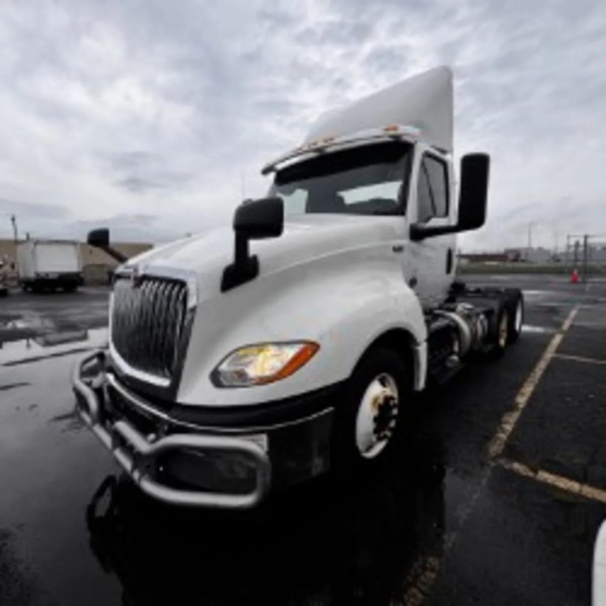 2019 International LT