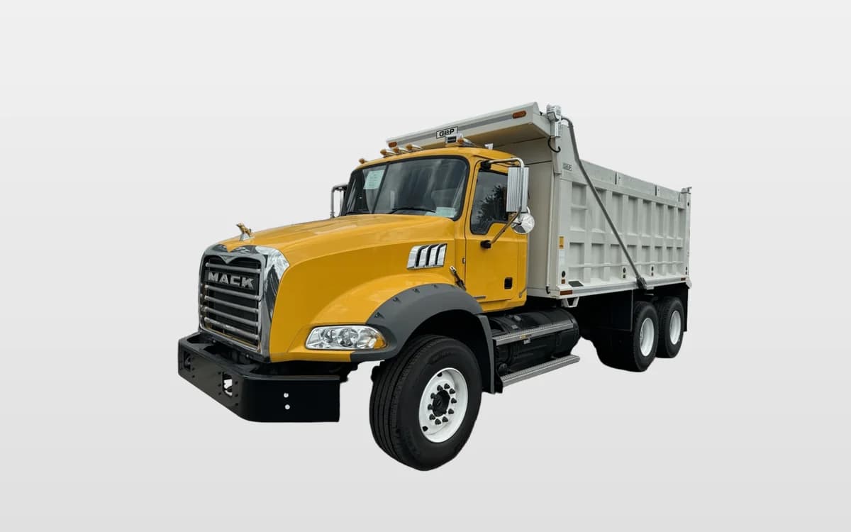 2023 Mack Granite — photo 1