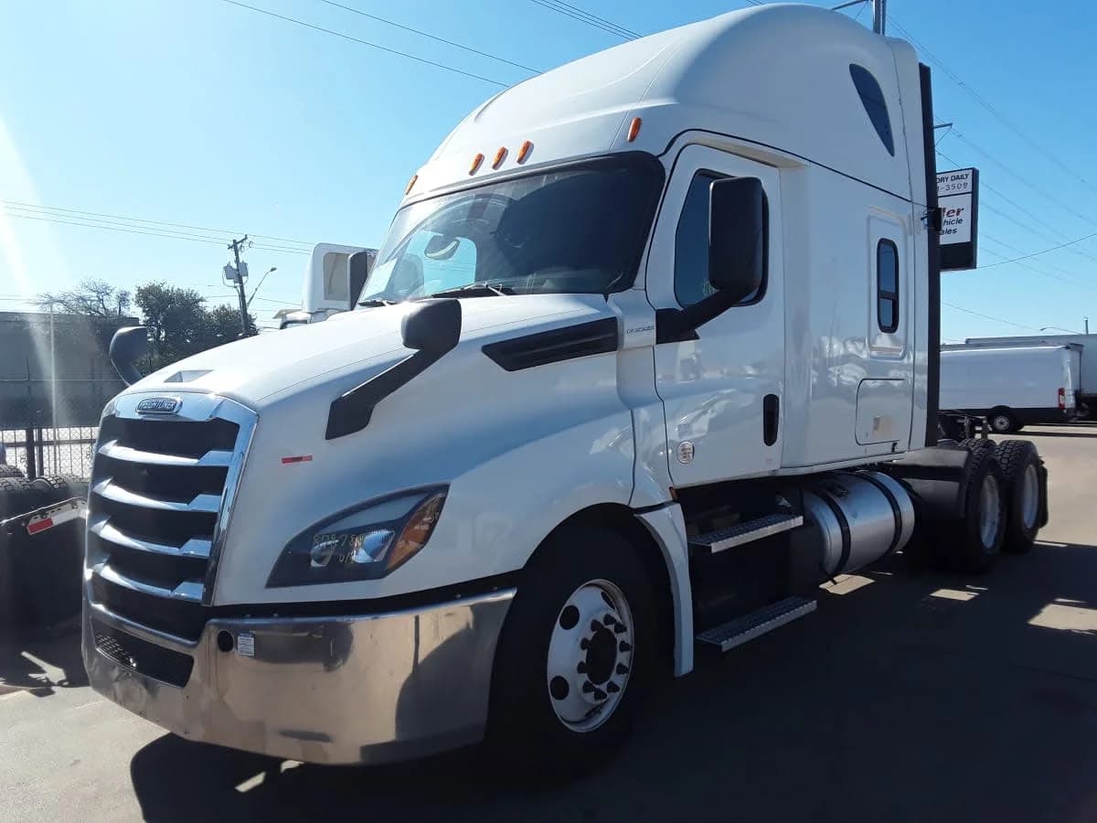 2020 Freightliner Cascadia