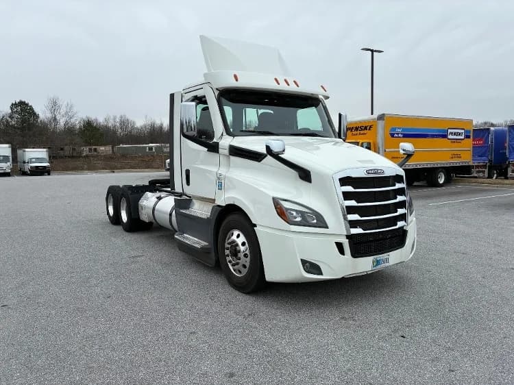 2022 Freightliner Cascadia