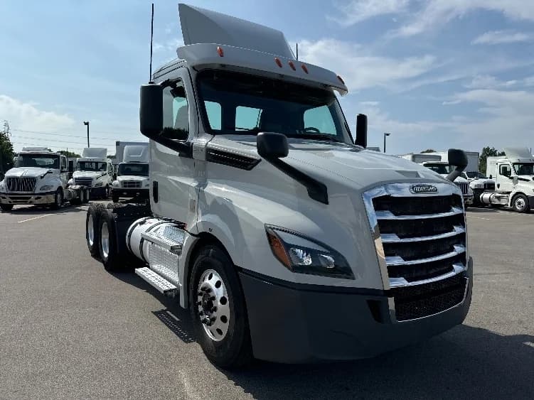 2020 Freightliner Cascadia