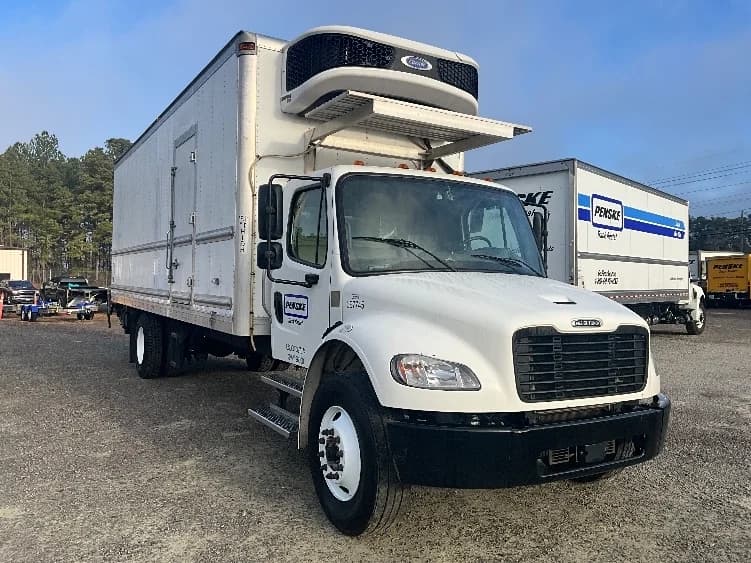 2022 Freightliner M2 106